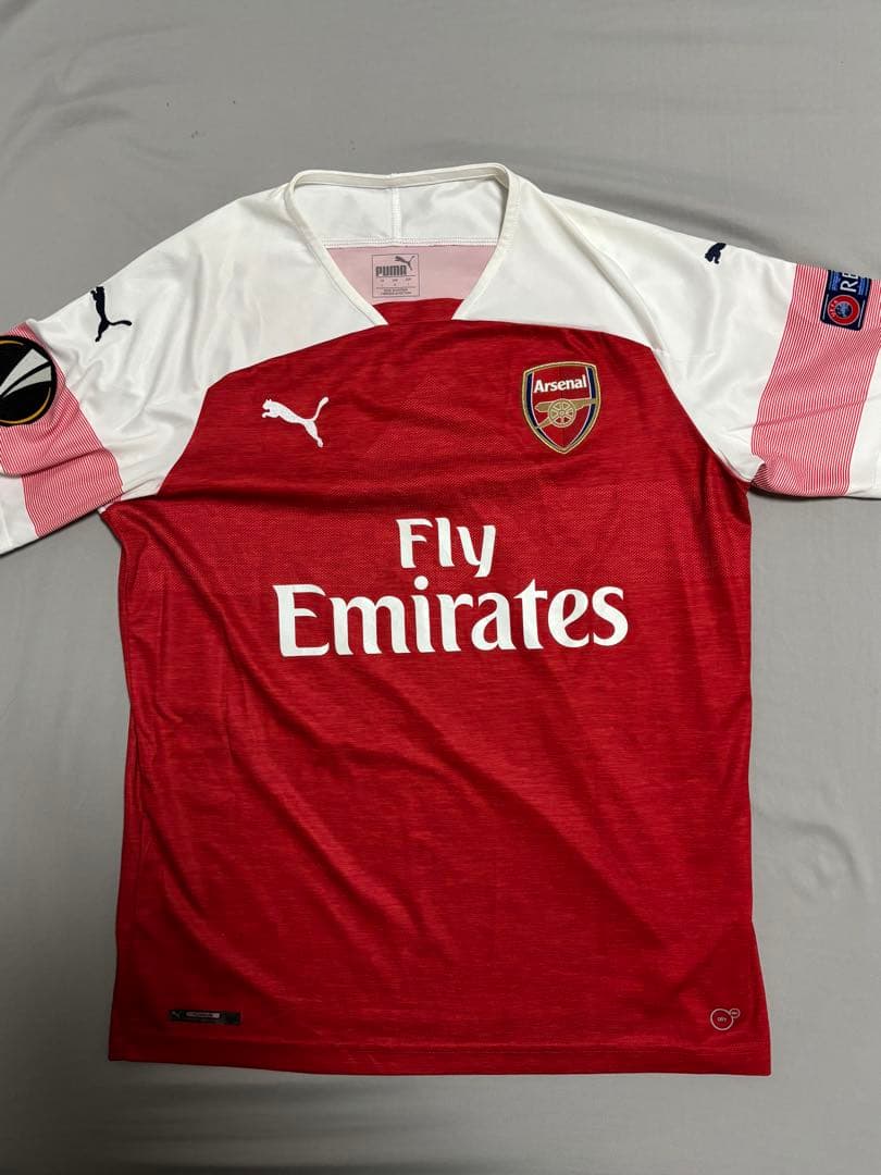 18-19シーズン着用アーセナル ジャカ選手