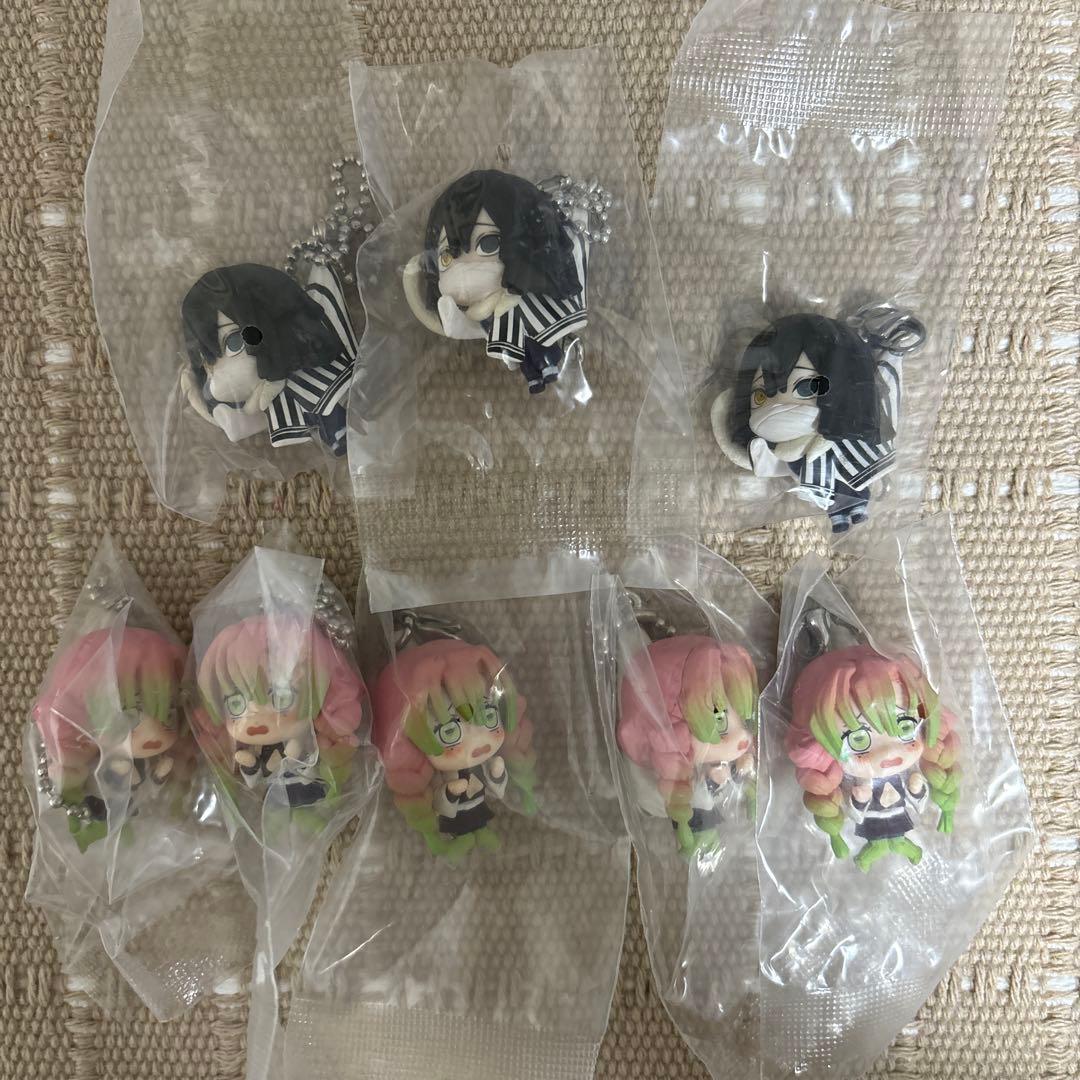 鬼滅の刃　伊黒小芭内　甘露寺蜜璃　つまんでつなげてますこっと