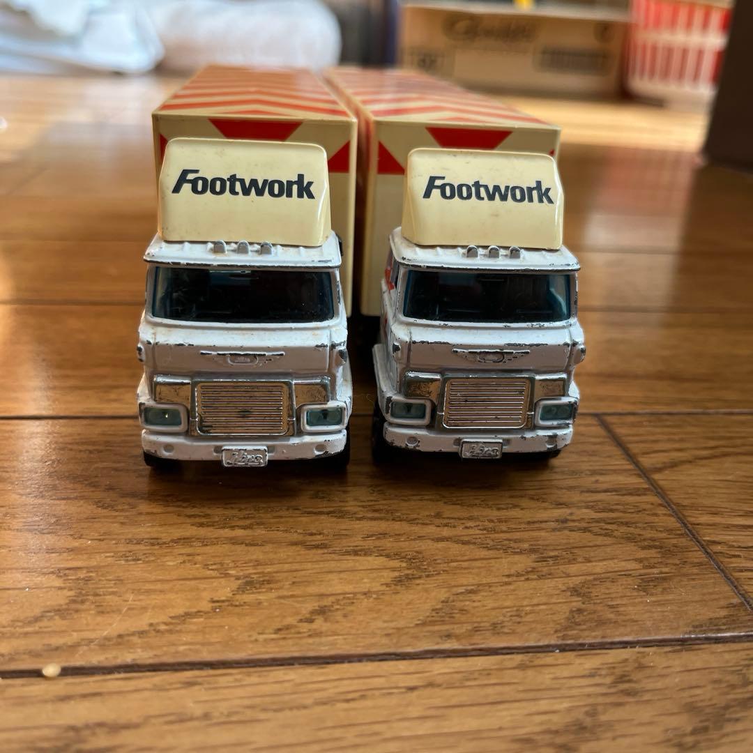 中古　トミカ　フットワークトレーラー F1 1/60 2台セット