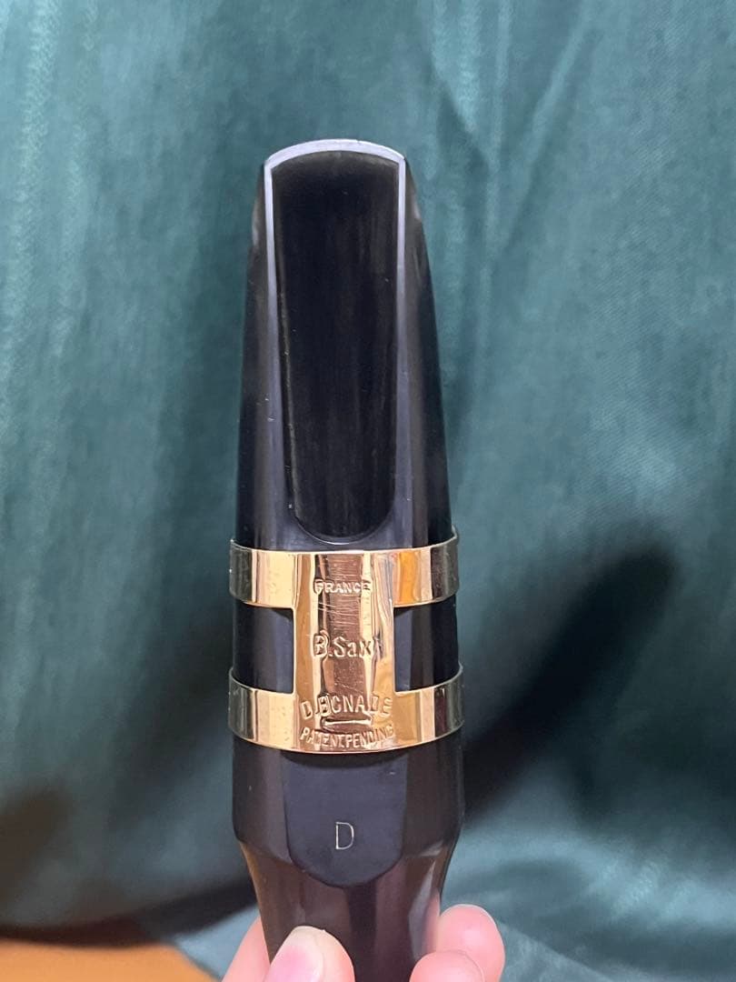 BUZZ バリトンサックスリガチャー　ピンクゴールド