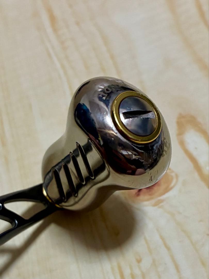 リブレ クランク 100 ハンドル ベイトキャスティング ガンメタ×ゴールド