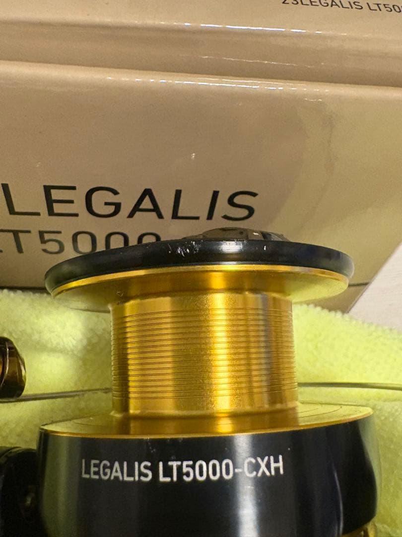 ダイワ　DAIWA LEGALIS LT5000-CXH スピニングリール