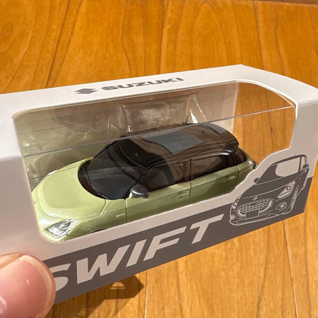 非売品　スウィフト　SWIFT プルバックカー