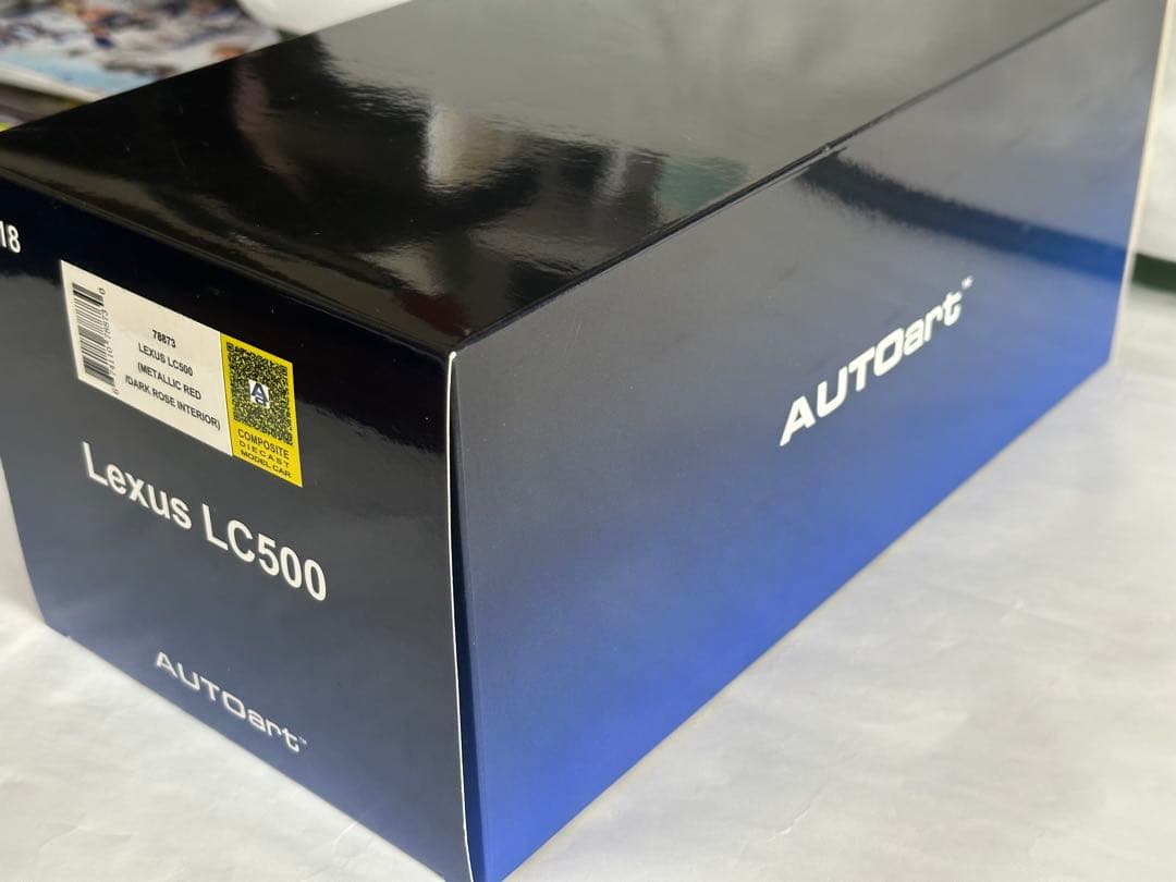 オートアート 1/18 レクサス LC500 メタリックレッド