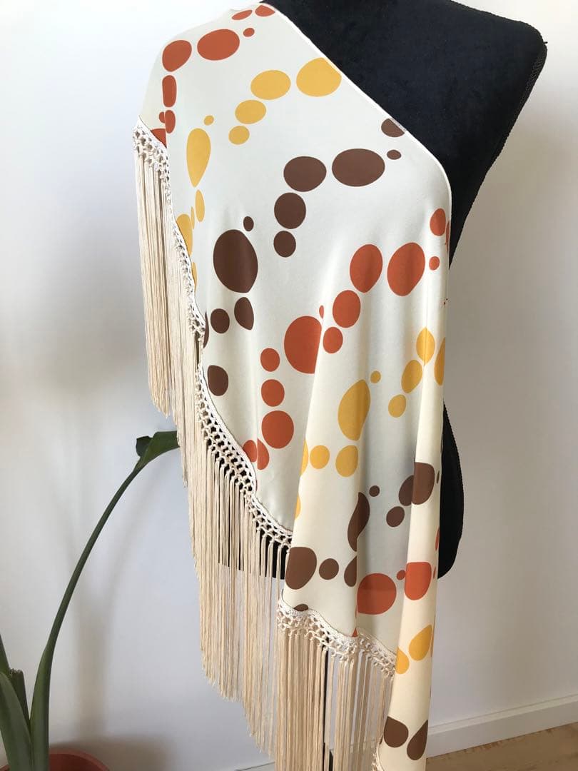 フラメンコ マントンシージョ オフホワイトランダム水玉xオクリームフレコ