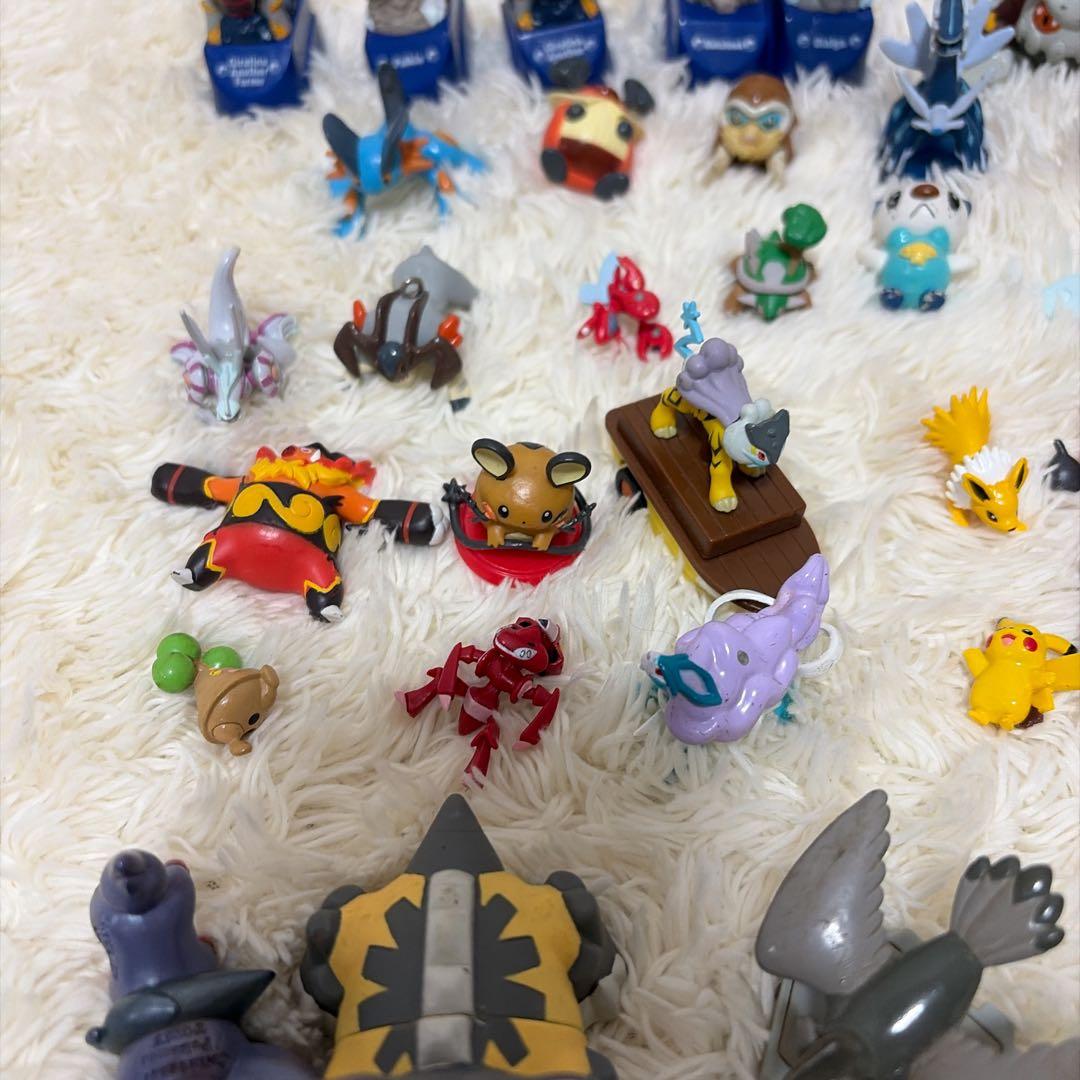 ポケモン フィギュアセット 80体以上