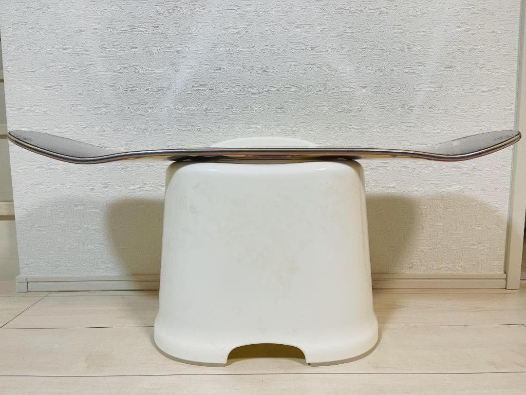 台湾製無地黒デッキテープ付き フリップ　FLIP8.0デッキ