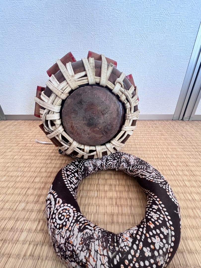 タブラ バヤンセット 木製・金属製　インド製　タブラハンマー付