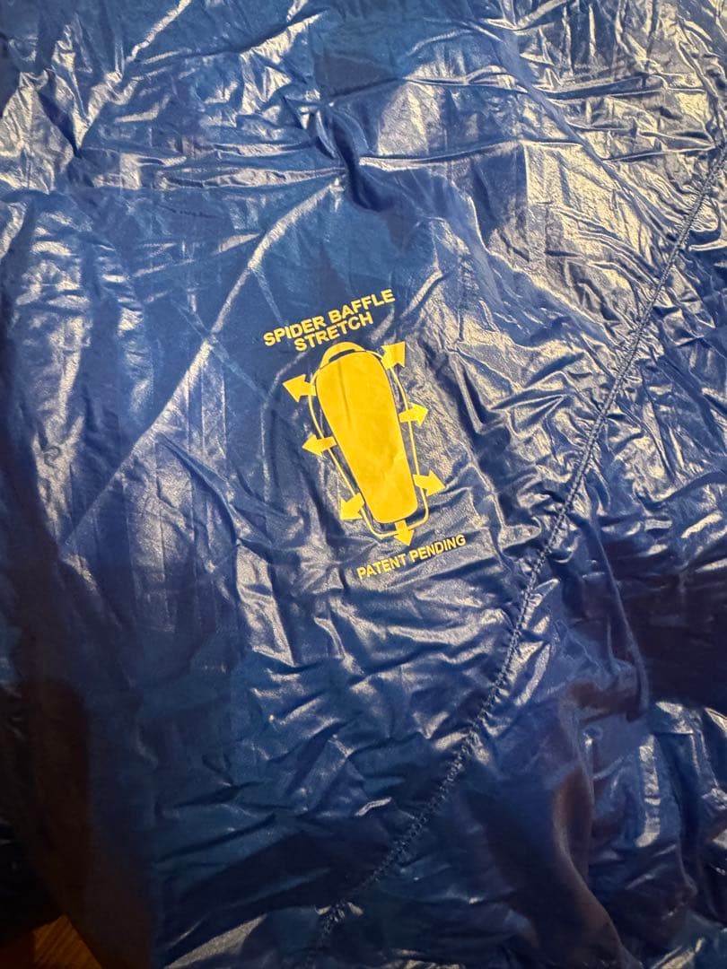 モンベル シームレスダウンハガー 800 #5 R/ZIP 寝袋 シュラフ