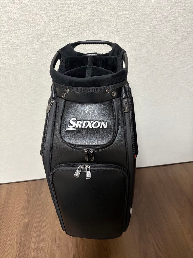 スリクソン　ツアーキャディバック