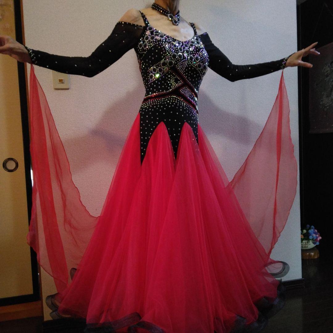 美品　 社交ダンス用オフショルダードレス