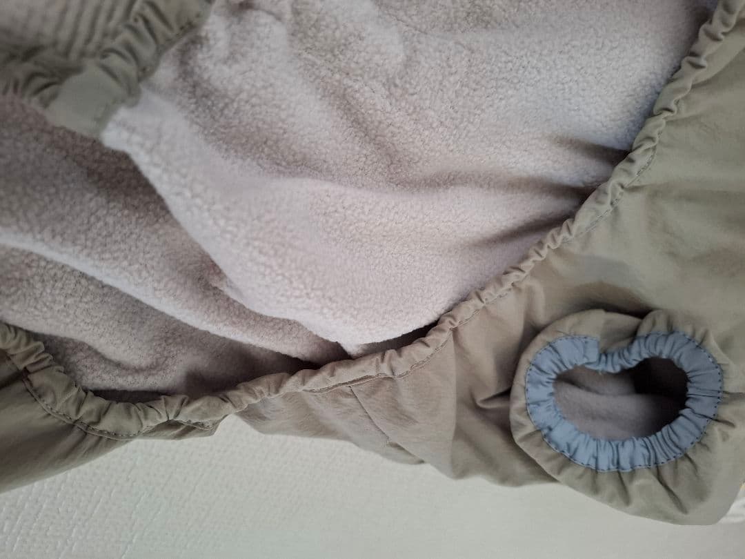 DOGDEPT フード付き犬服 ベージュ