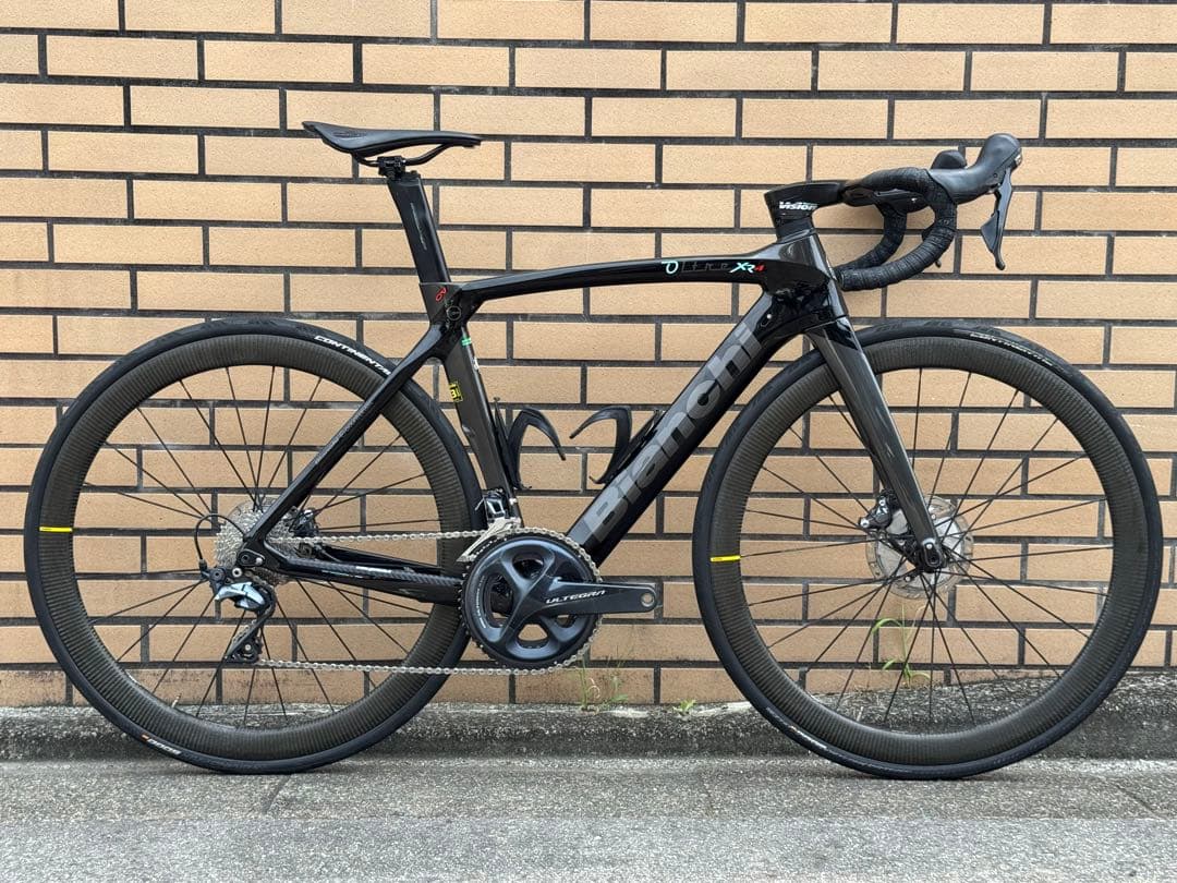 Bianchi Oltre XR4 disc ビアンキ　　オルトレ　ロードバイク