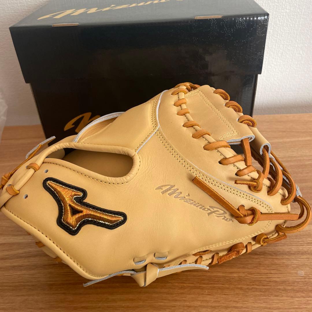 そ*ま様 ミズノプロ　號　硬式用　キャッチャーミット　定価68,200円　高校野