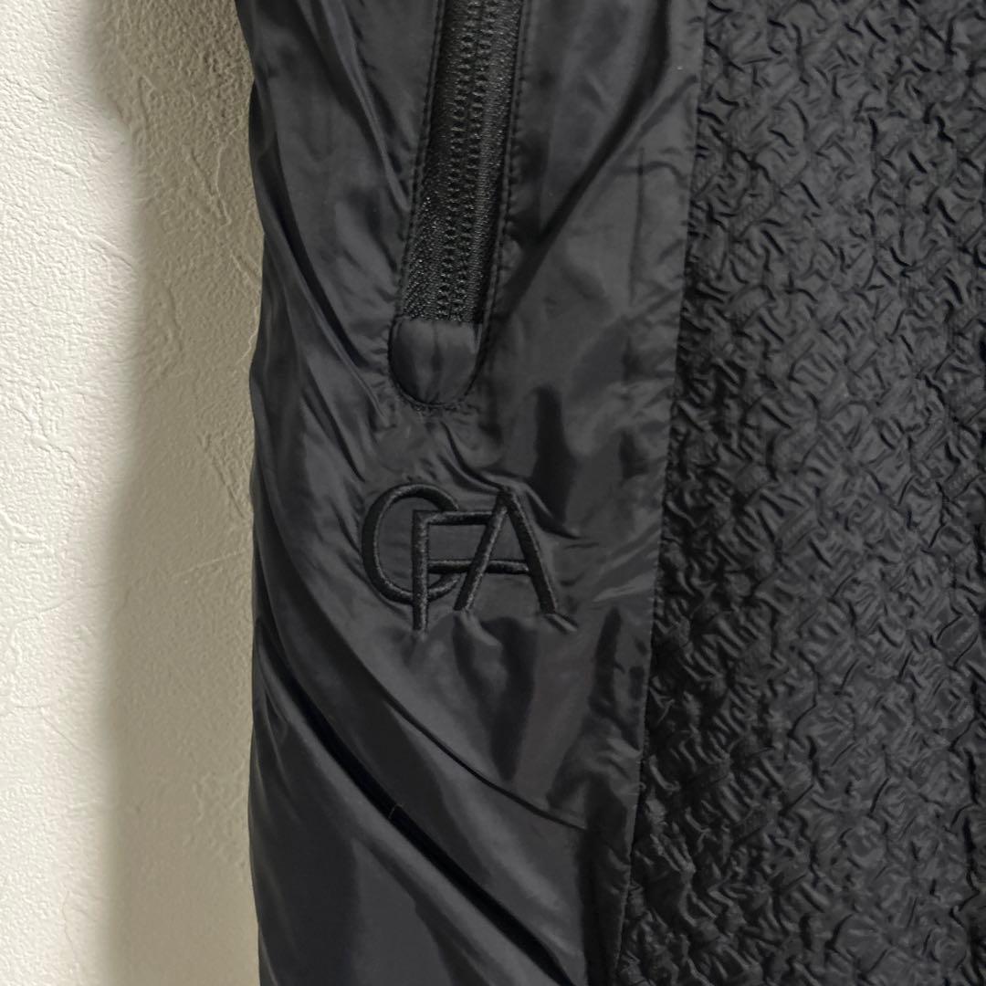 ATHLETE アスレタ　新品　ベンチコート　ハーフコート　サイズＭ　中綿