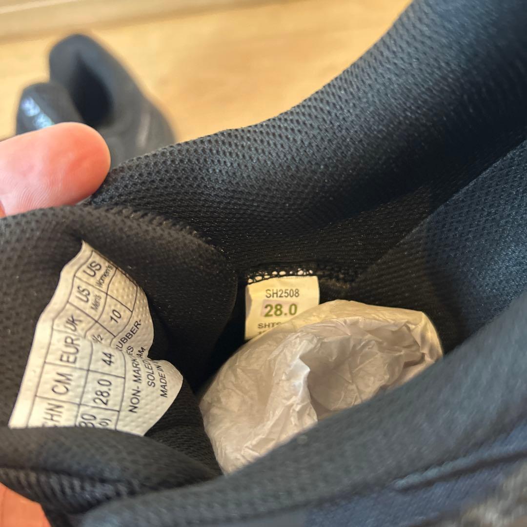 【新品未使用】YONEX テニスシューズ　パワークッションソニケージワイドGC