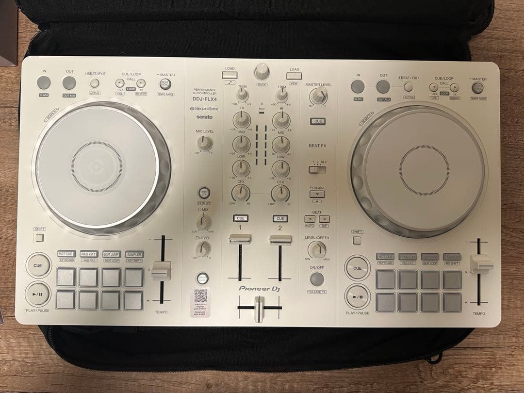 【超美品】Pioneer DJ DDJ-FLX4 ホワイト DJコントローラー