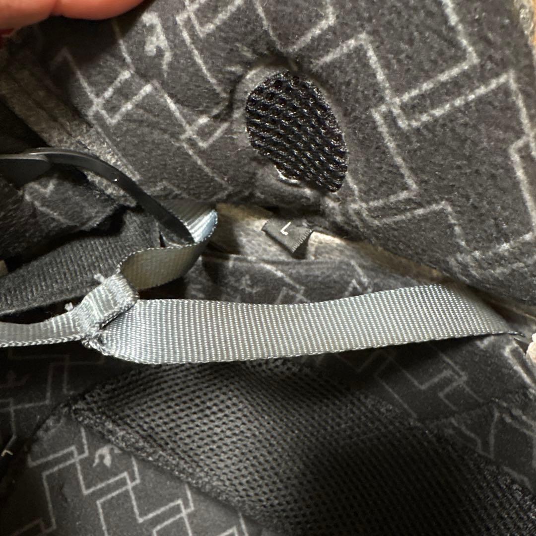 スキーヘルメット　Pret