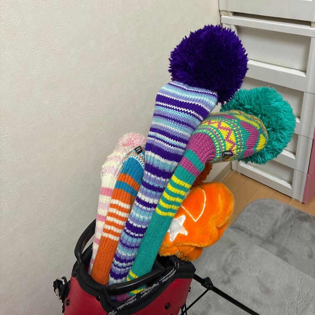 スタンド式キャディバッグ、ヘッドカバー、アイアンカバーセット　コモコーメ