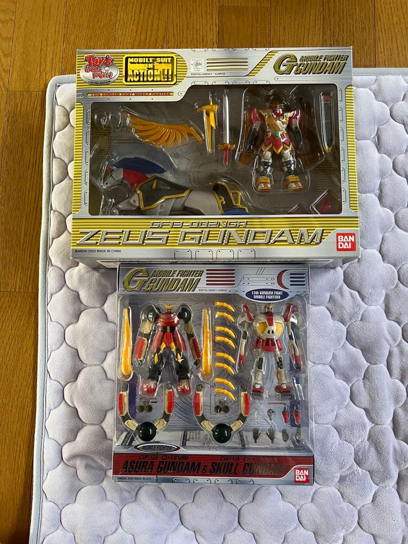 モビルスーツインアクション　ゼウスガンダムとアシュラ＆スカルガンダムのセット