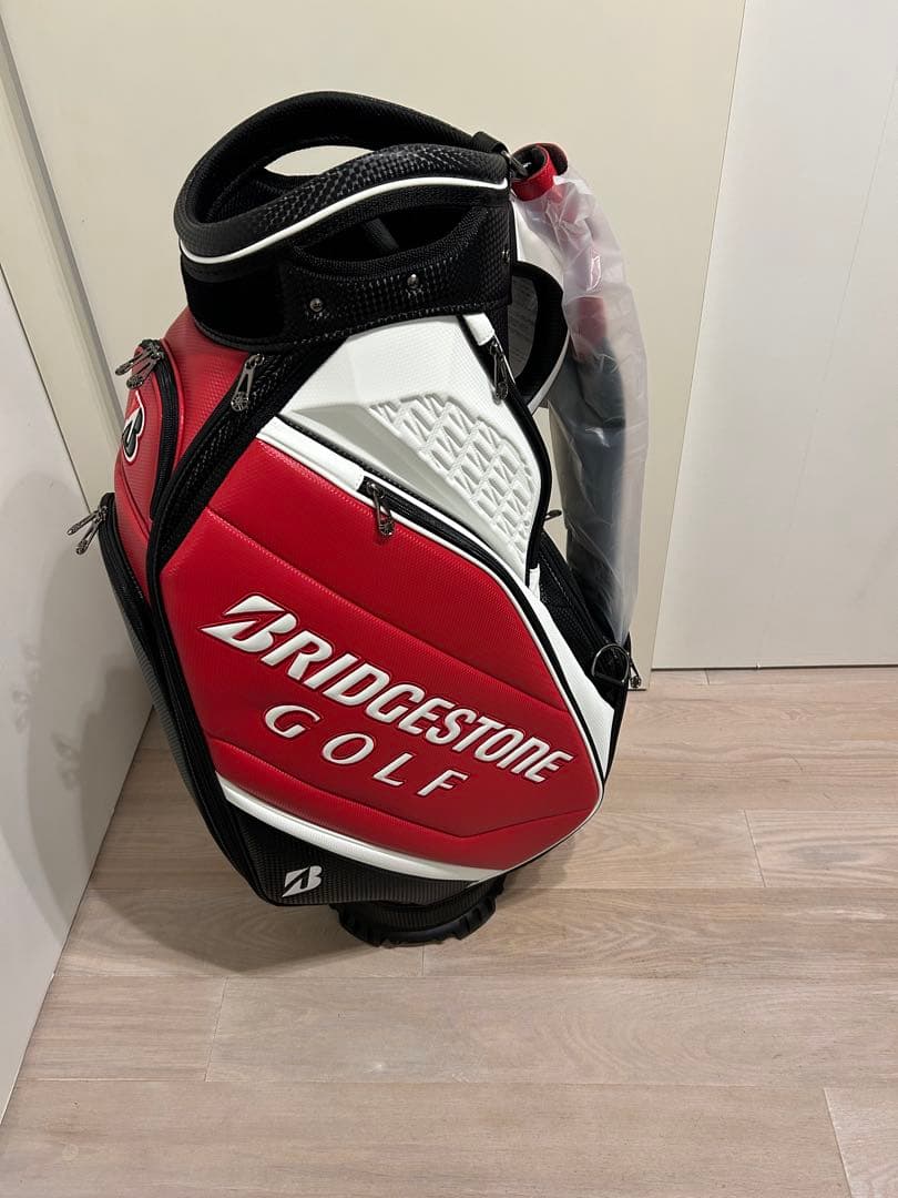新作 ブリヂストン　ツアーモデル　キャディバッグCB2501