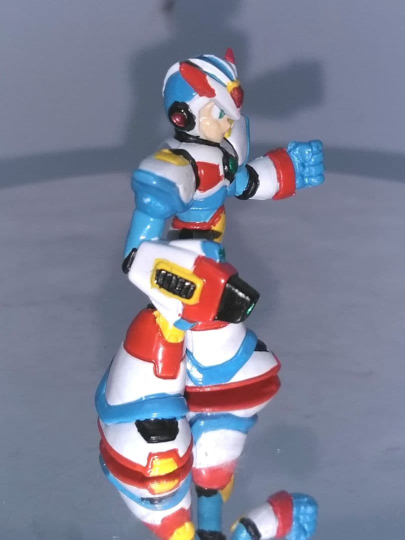 【希少品】ロックマンX フィギュア 消しゴム ロックマンX3フルアーマ 塗装品