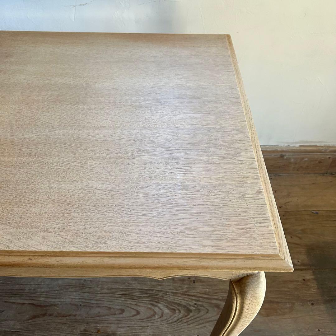 フランスアンティーク　ダイニングテーブル　スクエアテーブル　猫脚　剥離　正方形