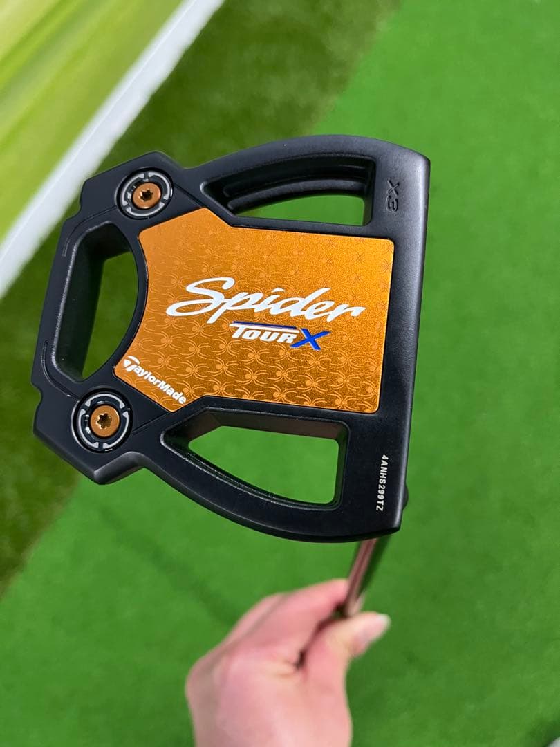 Spider Tour X パター スモールスラント　マキロイモデル