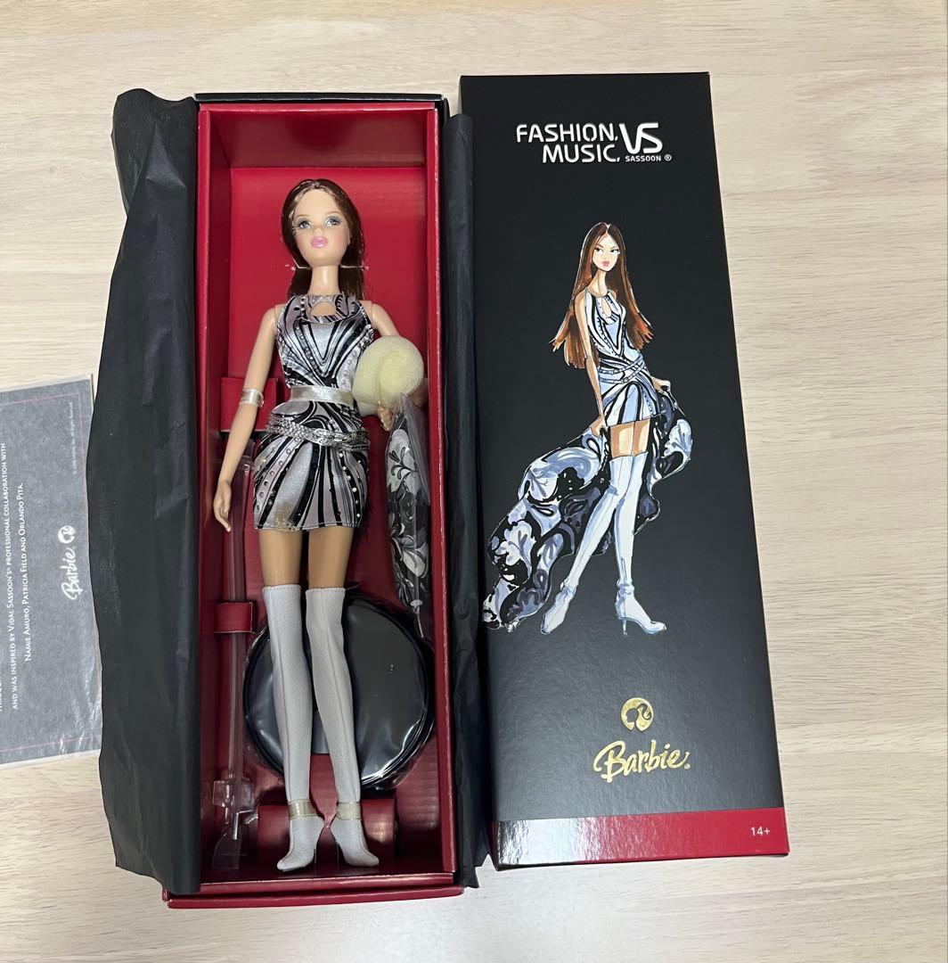 超レア未使用非売保管品 Barbie 安室奈美恵 ヴィダルサスーン 限定300体