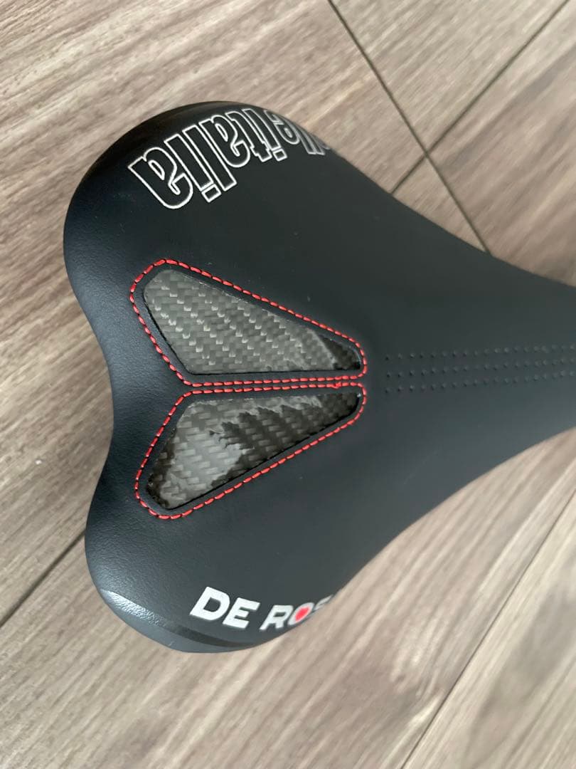 セライタリア SLR デローザ サドル カーボン