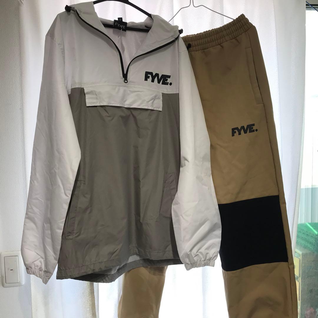FYVE アノラックパーカー(未使用保管品)とパンツセット　春スキー　スノボー