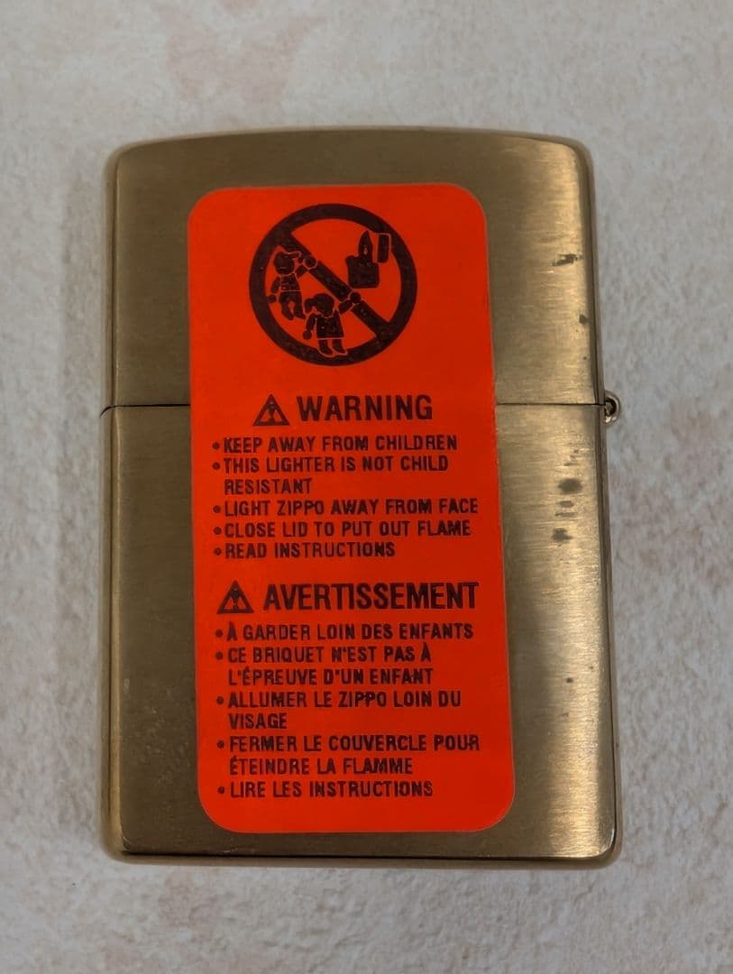 未使用品 2001年 カナダZippoライター