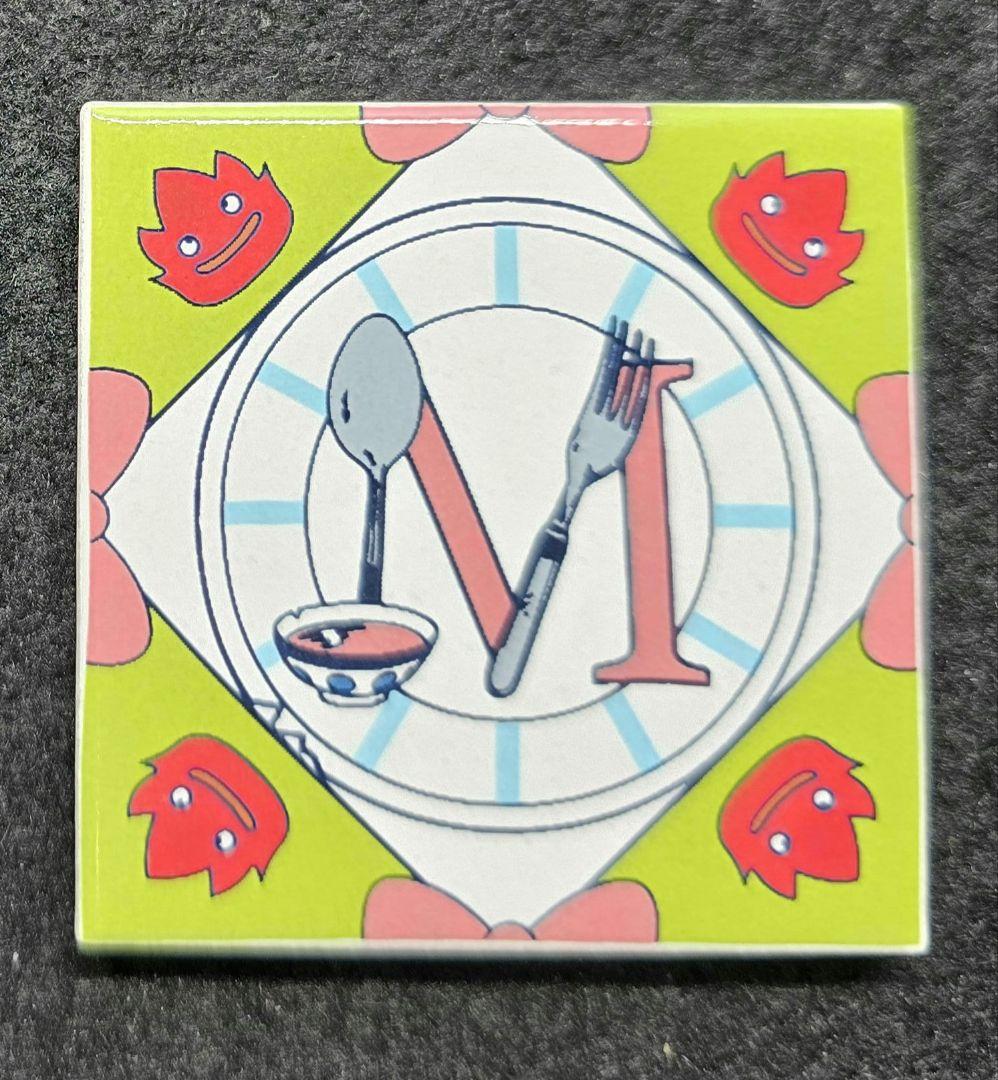 ジブリパーク限定　カルシファー　バッジ　タイル　食べ物マグネット