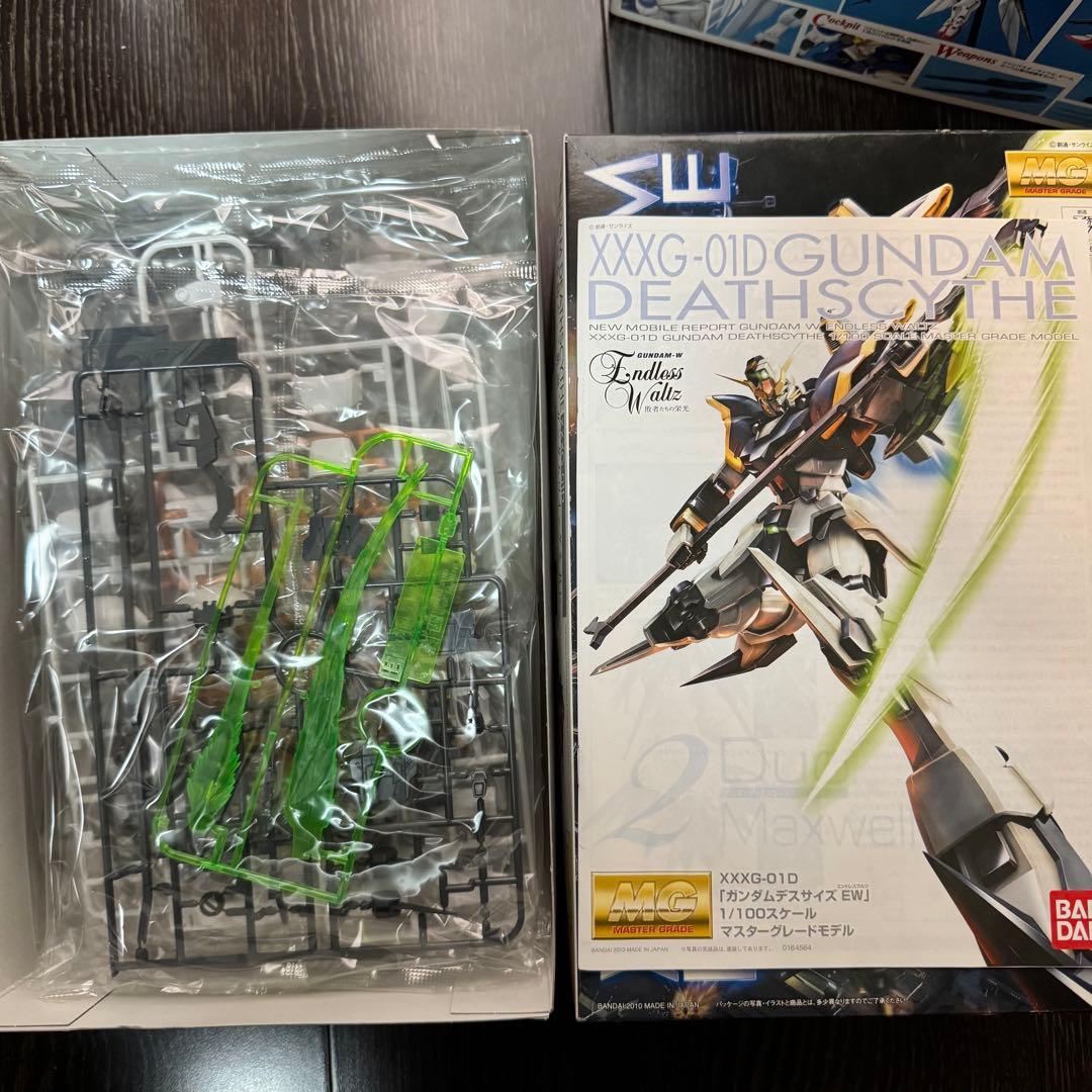 ＭＧ 1/100 ガンプラ ウイングガンダムゼロ&デスサイズ 2点セット