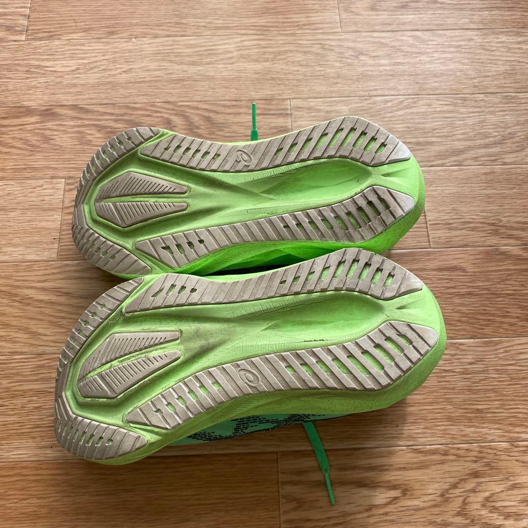 スパイク・シューズ NOVABLAST5