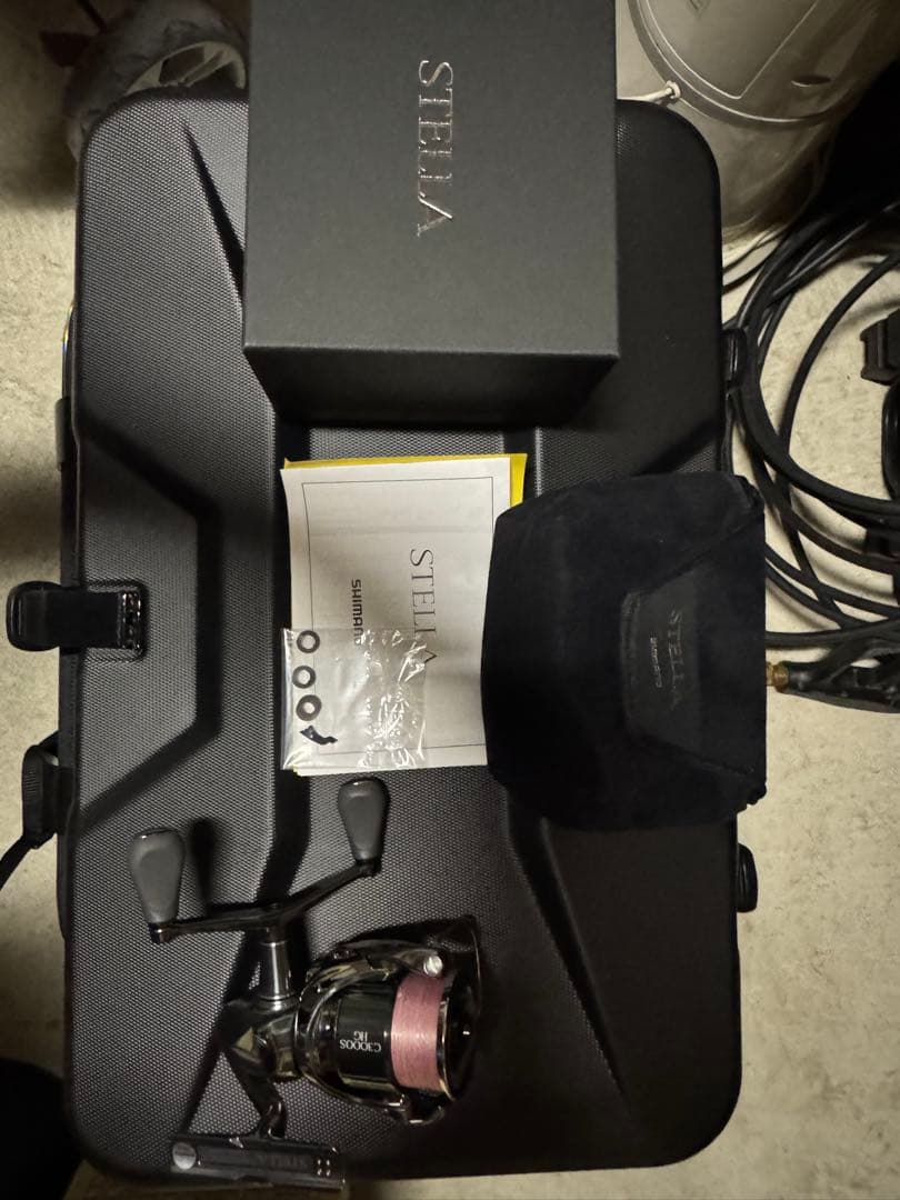 美品 SHIMANO 22STELLA C3000SDHHG