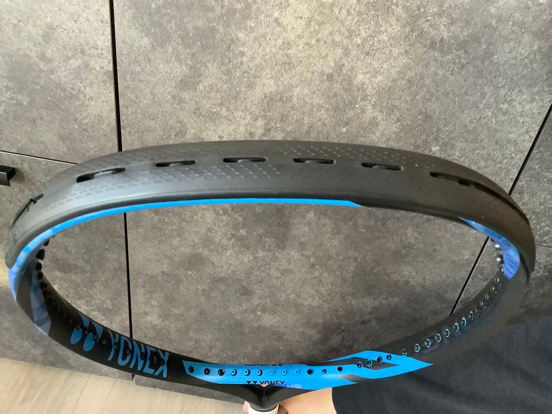 極美品 YONEX EZONE ヨネックスイゾーン100 300G グリップ新品