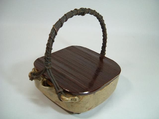 菓子鉢■古い手持ち菓子器 片口 布目 二代 弘法 七十 造之 三つ足 時代骨董■