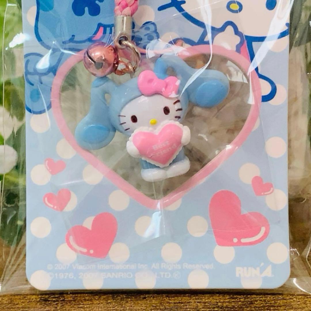 ご当地キティ　ハローキティ　ブルーズクルーズ　ストラップ　新品未開封　レア