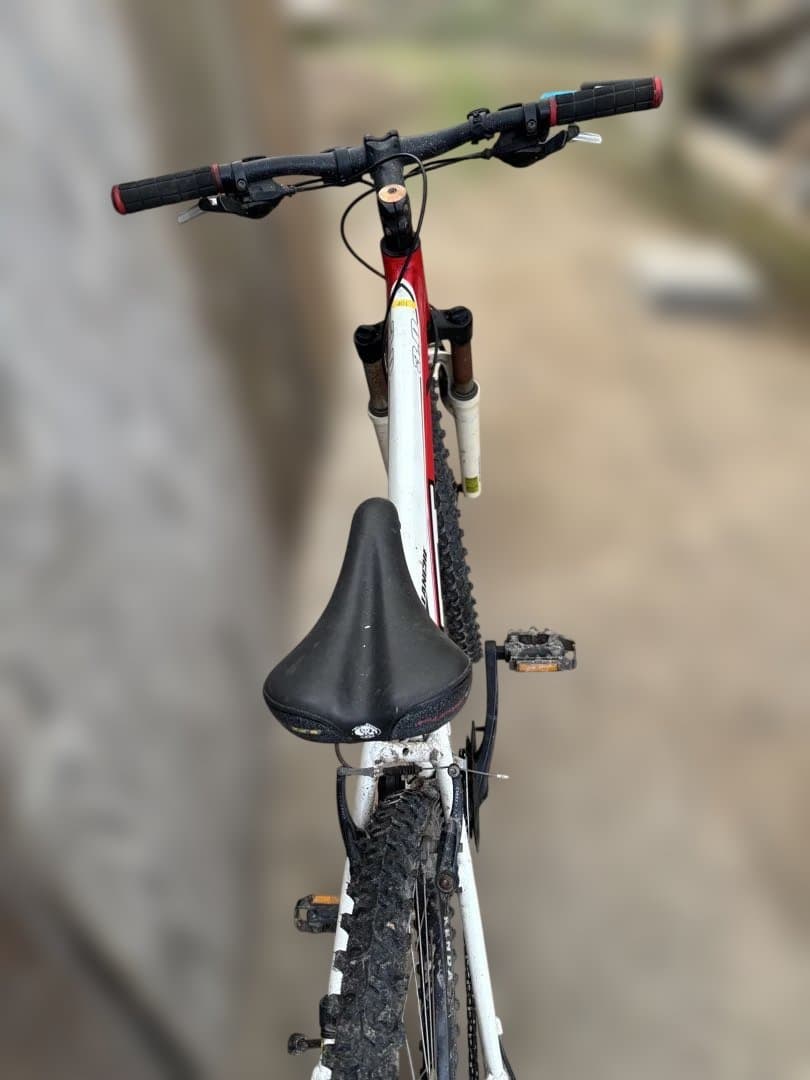 マウンテンバイク　GT