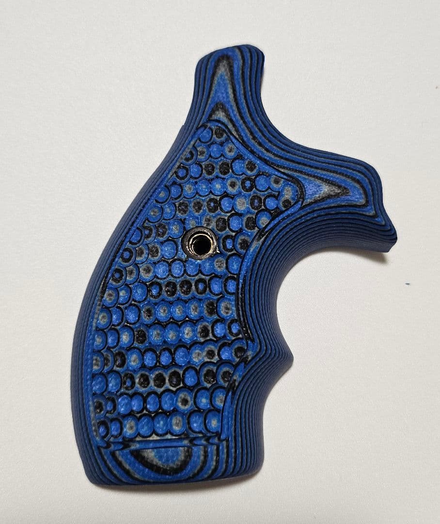 ホーグ S&W Jフレーム ラウンドバット用 G10グリップ ピラニア