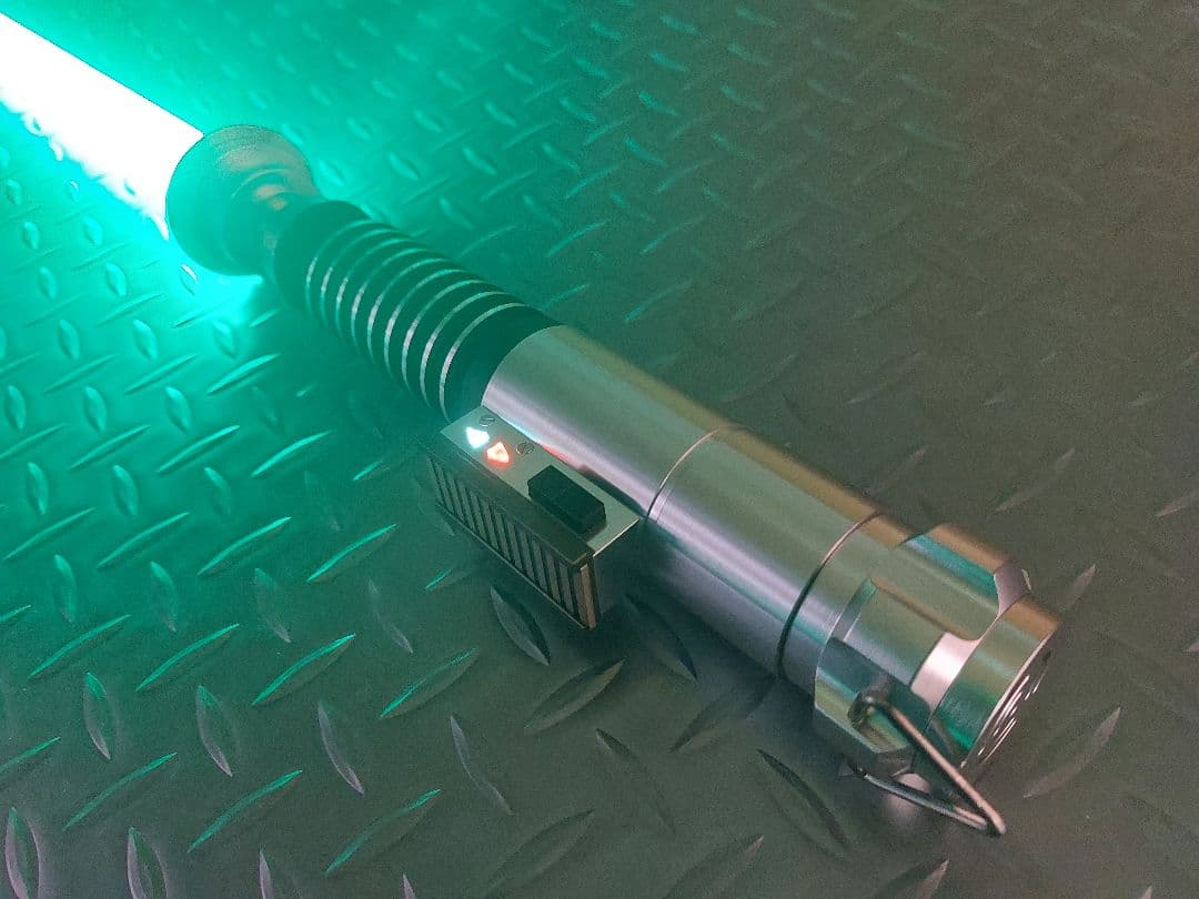 カスタムライトセーバー〈Luke ROTJ Variant〉SN-Pixel新品