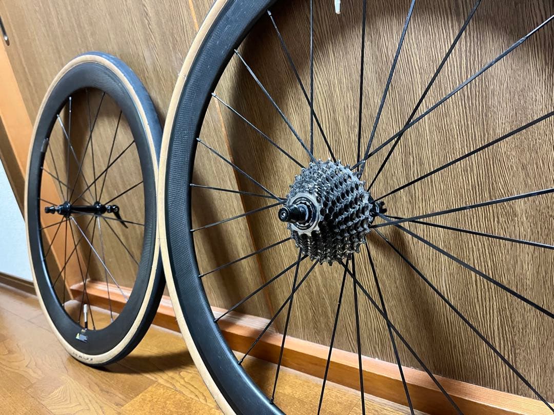 スーパーチーム 50mm カーボンホイール ロゴなし