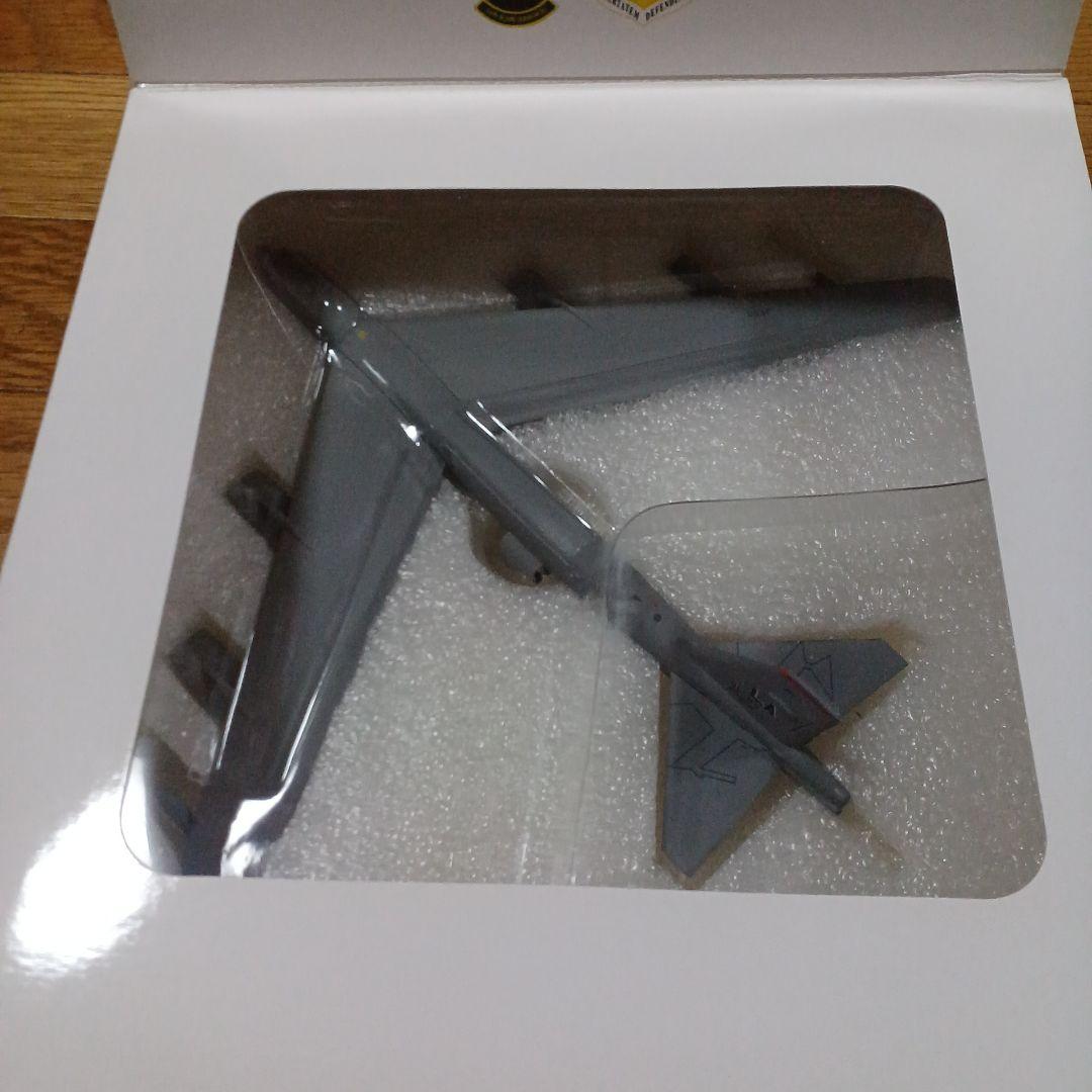 herpa US Air Force Boeing B-52H 爆撃機1:200