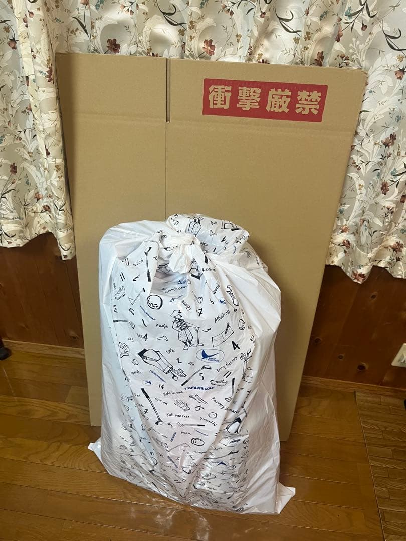 アビレックスゴルフ　キャディバッグ ホワイト U.S.A.F.ロゴ付き