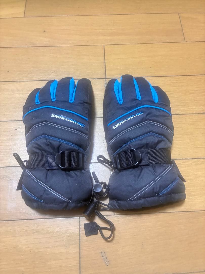 スキーウェア140 男の子 4点セットと150のパンツのセット