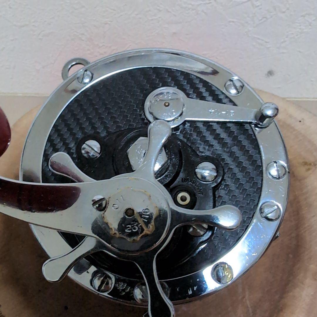 Penn SENATOR 6/0 リール USA製 ペン　カーボン柄　カスタム