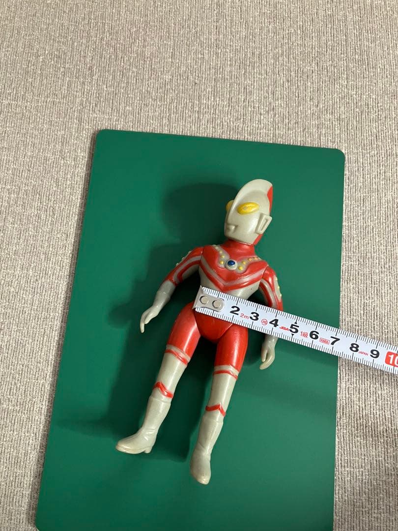 昭和レトロ　ウルトラマンゾフィー　人形