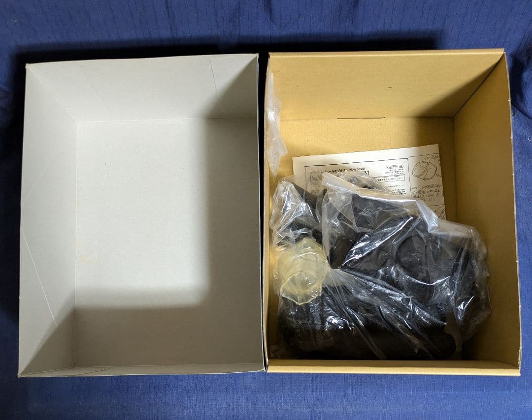 海洋堂　1/4 仮面ライダー旧1号メガソフビキット（新品、未使用）