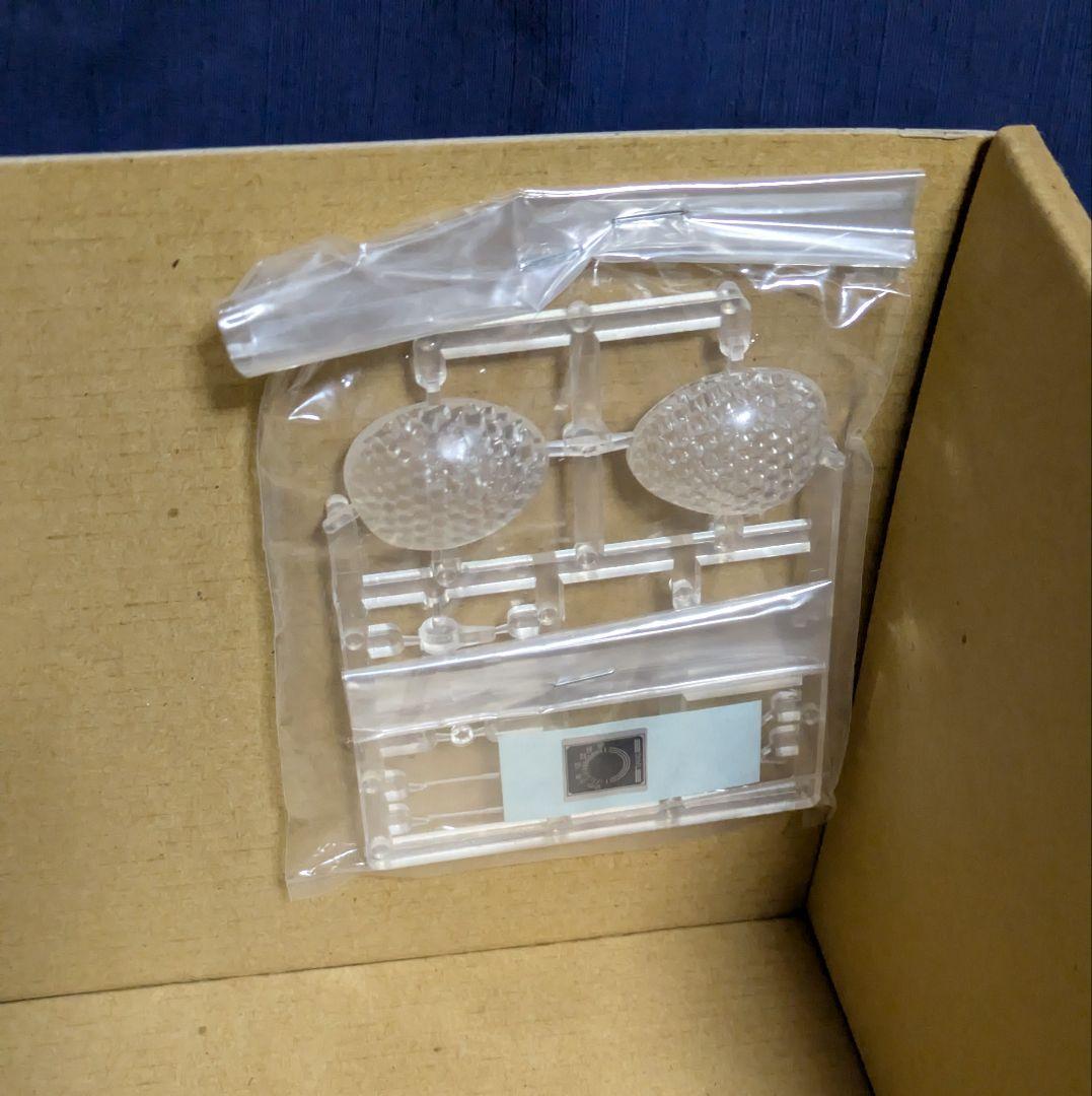 海洋堂　1/4 仮面ライダー旧1号メガソフビキット（新品、未使用）